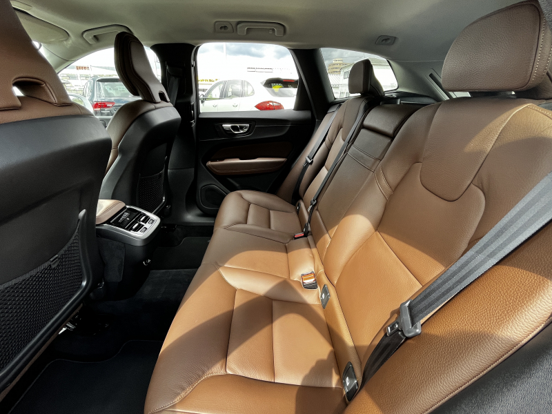 ボルボ XC60 中古車