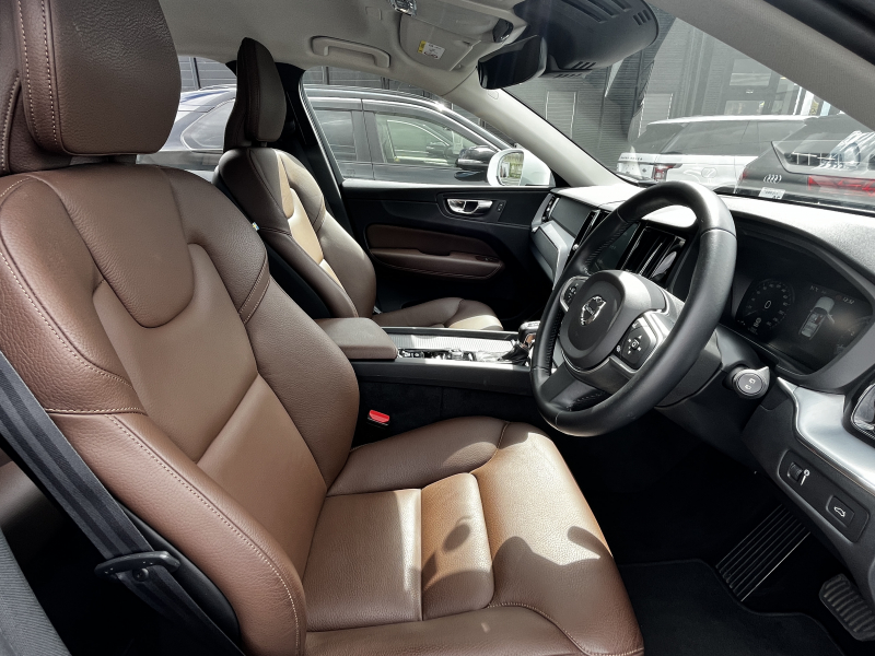 ボルボ XC60 中古車