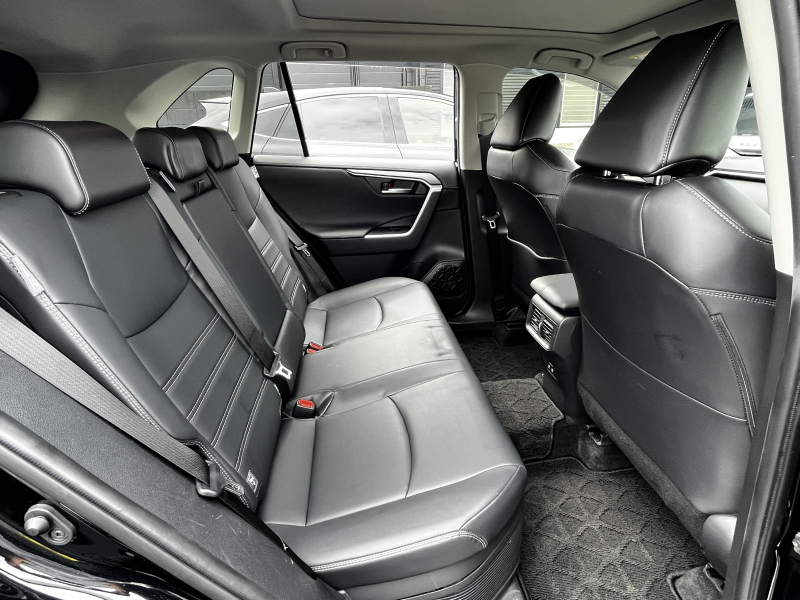 トヨタ RAV4 中古車