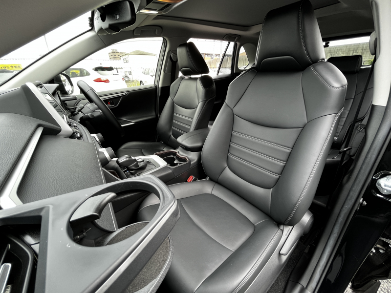トヨタ RAV4 中古車