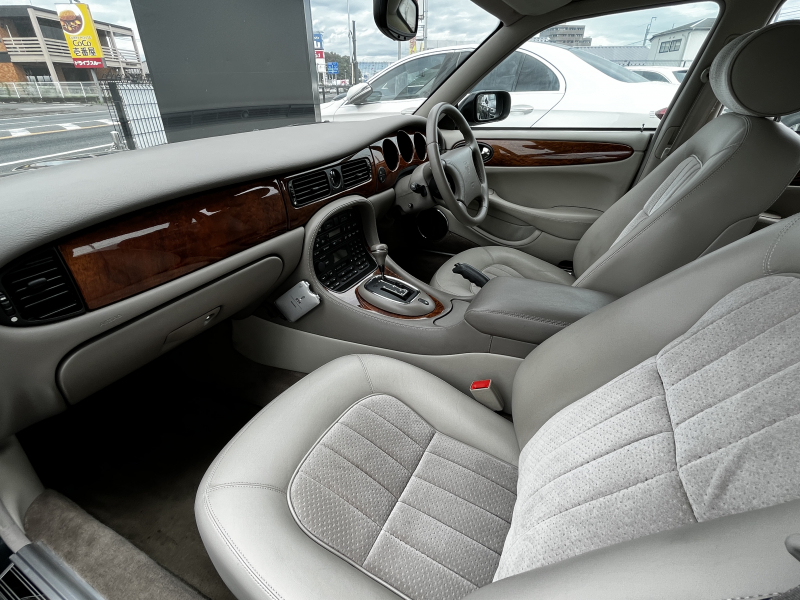 ジャガー XJ-8 中古車