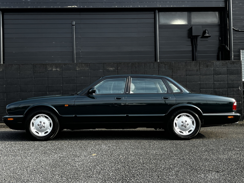 ジャガー XJ-8 中古車