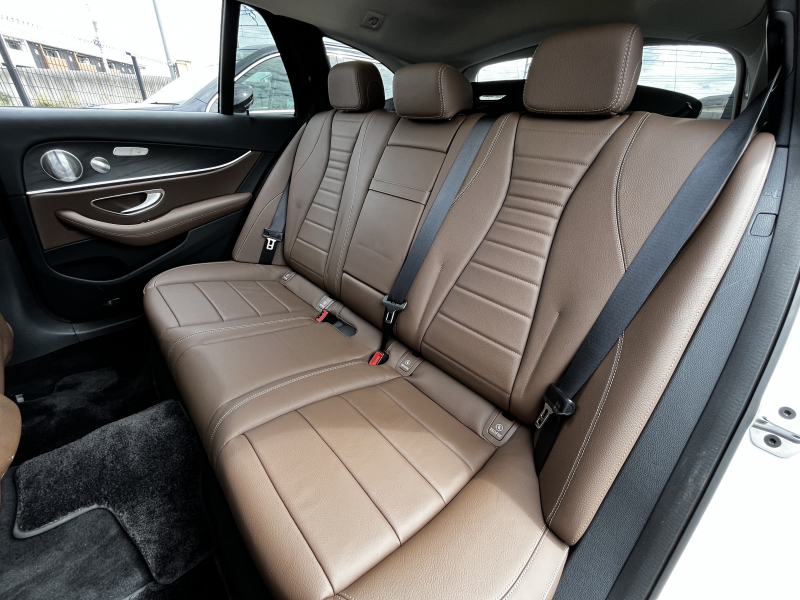 メルセデスベンツ Eクラス 中古車