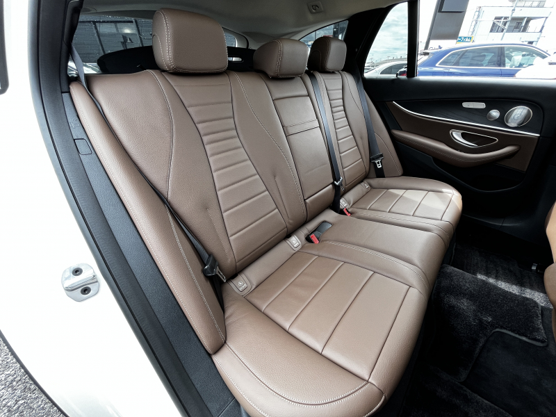 メルセデスベンツ Eクラス 中古車