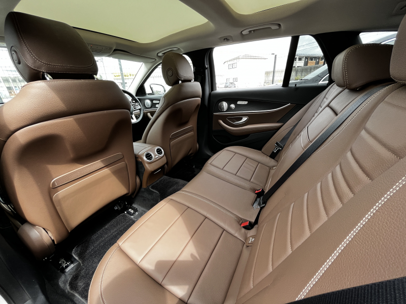 メルセデスベンツ Eクラス 中古車