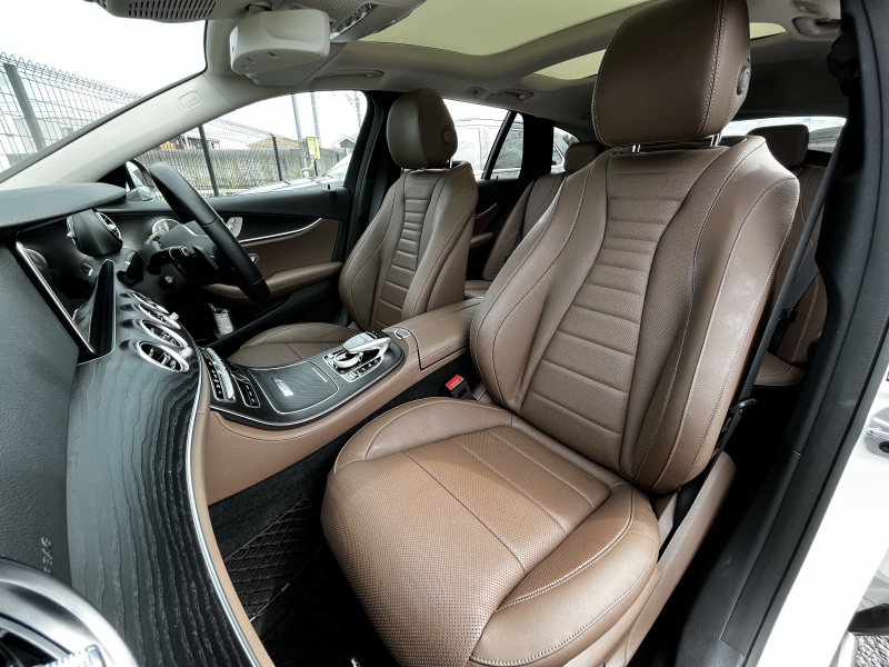 メルセデスベンツ Eクラス 中古車