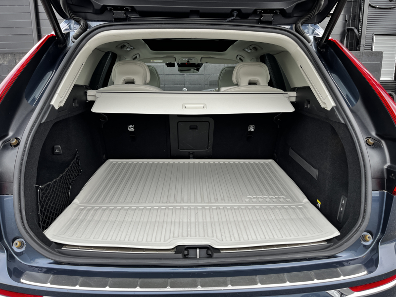 ボルボ XC60 中古車