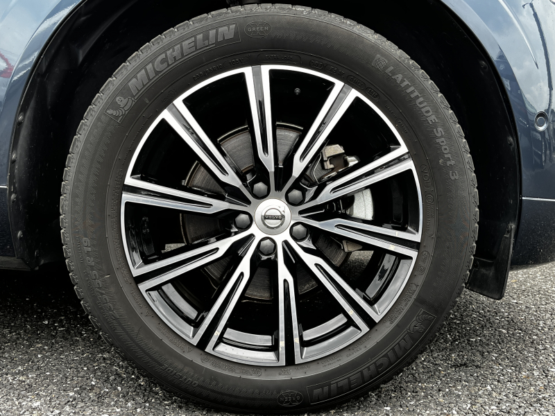 ボルボ XC60 中古車