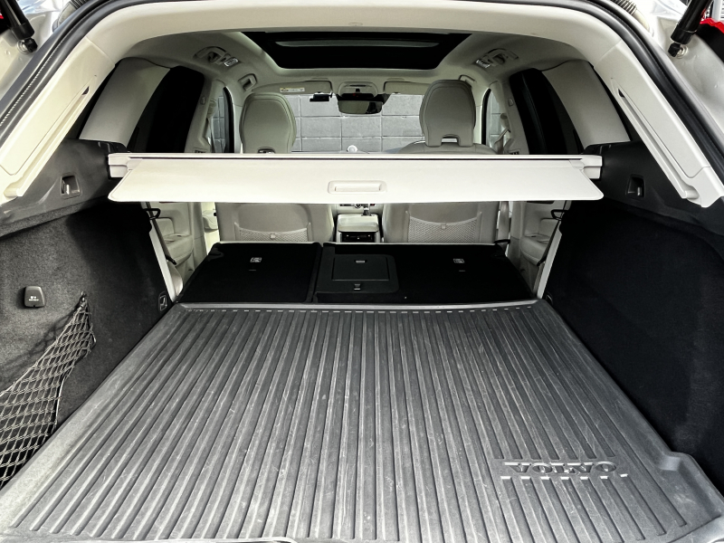 ボルボ XC60 中古車