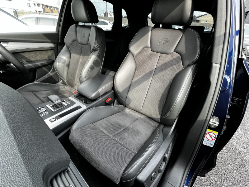 アウディ Q5 中古車