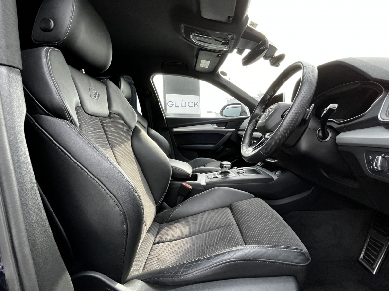 アウディ Q5 中古車