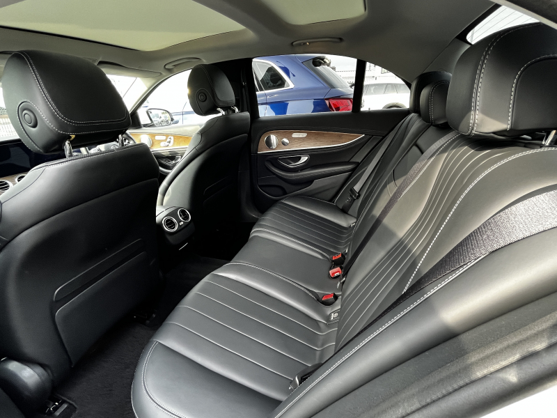 メルセデスベンツ Eクラス 中古車