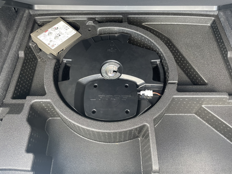 アウディ RS Q3 中古車