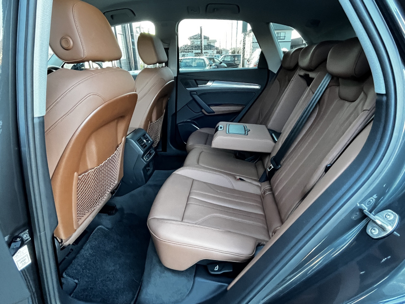 アウディ Q5 中古車