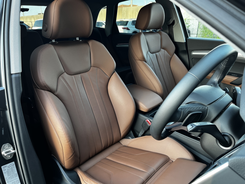 アウディ Q5 中古車