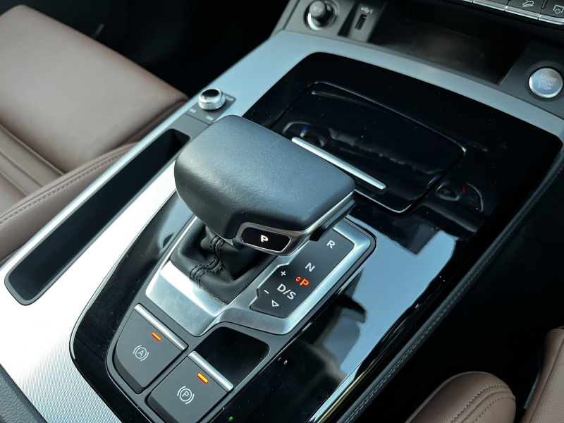 アウディ Q5 中古車