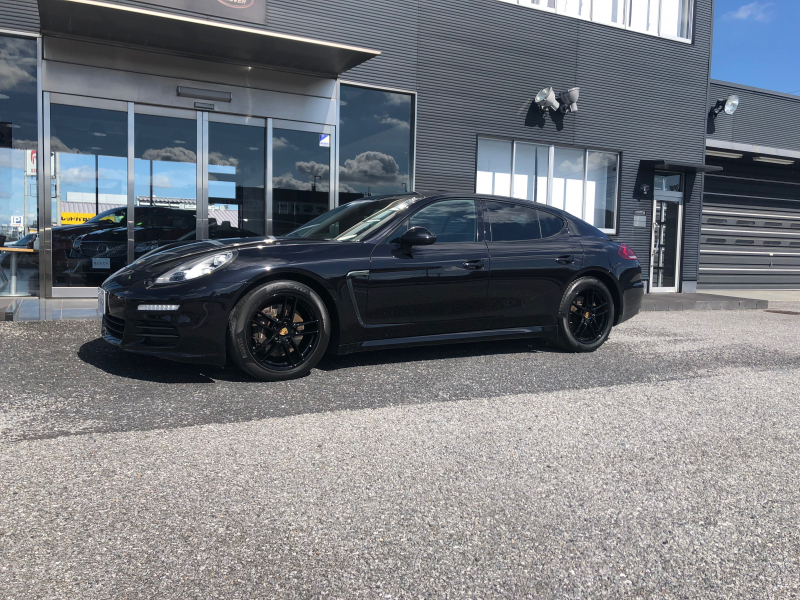 ポルシェ パナメーラ 中古車