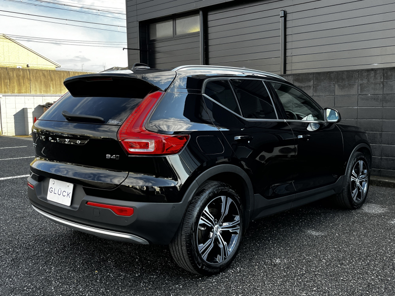ボルボ XC40 中古車