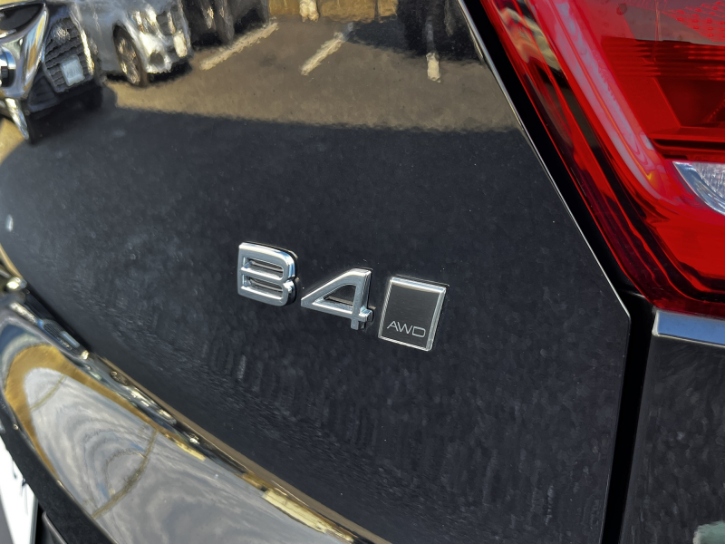 ボルボ XC40 中古車