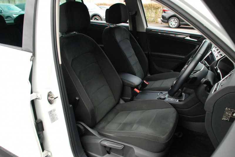 フォルクスワーゲン ティグアン 中古車