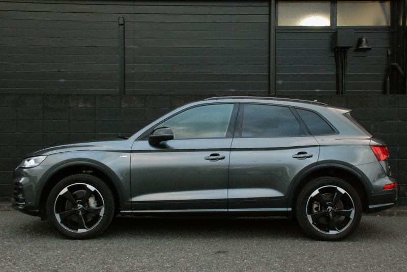 アウディ Q5 中古車