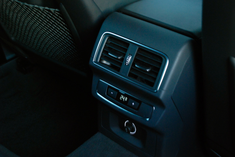 アウディ Q5 中古車