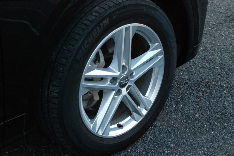 アウディ Q5 中古車