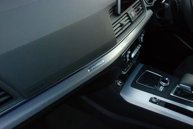 アウディ Q5 中古車