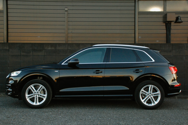 アウディ Q5 中古車