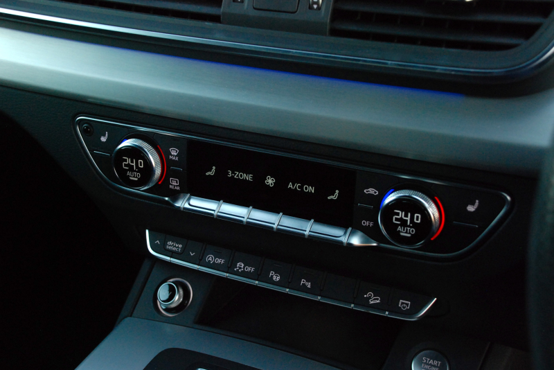 アウディ Q5 中古車