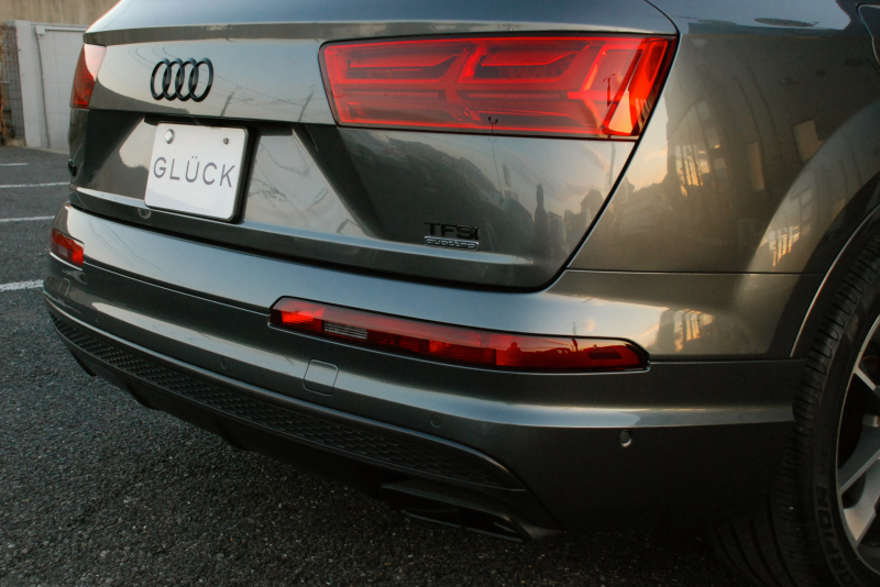 アウディ Q7 中古車