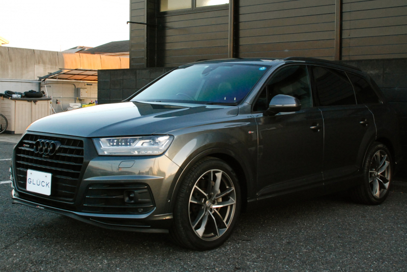 アウディ Q7 中古車