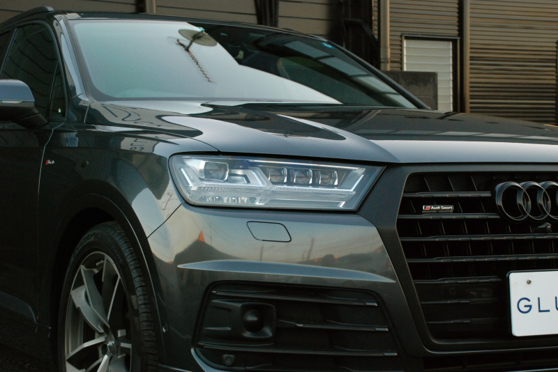 アウディ Q7 中古車