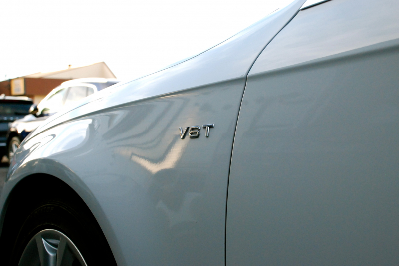 アウディ S4 中古車