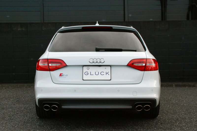 アウディ S4 中古車