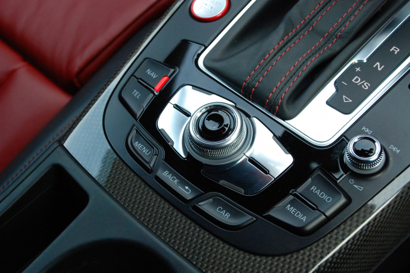 アウディ S4 中古車