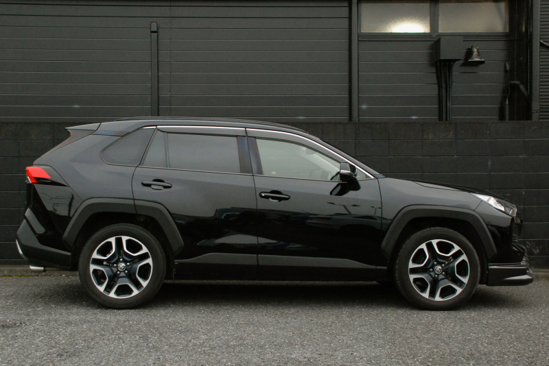 トヨタ RAV4 中古車