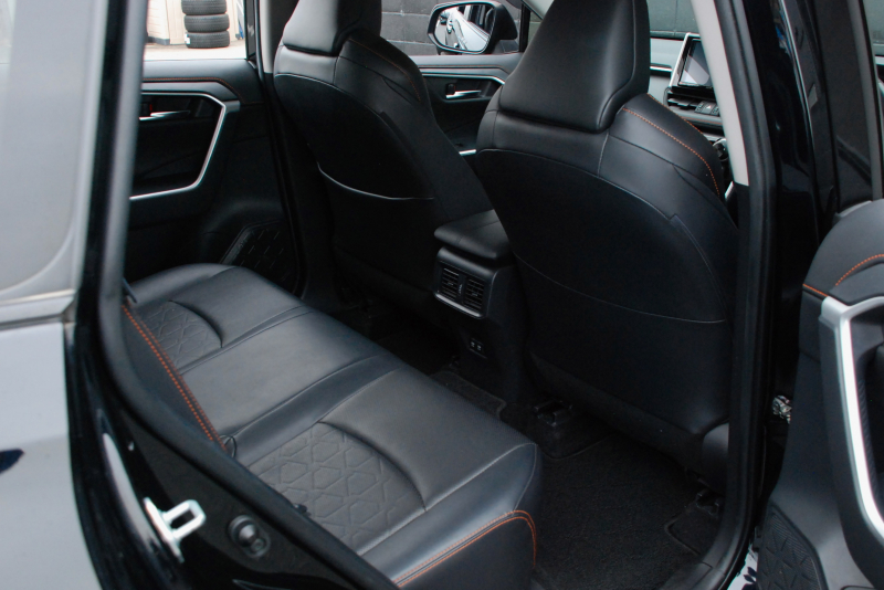 トヨタ RAV4 中古車