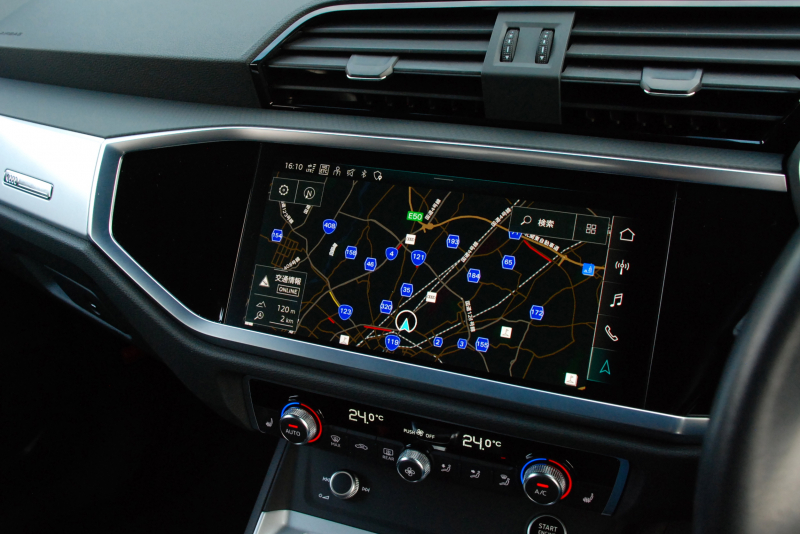 アウディ Q3 中古車