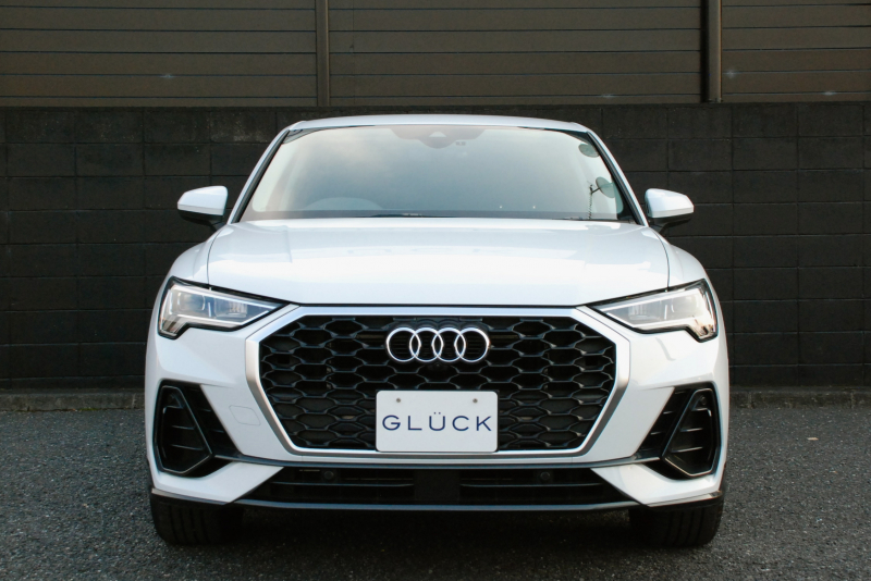 アウディ Q3 中古車