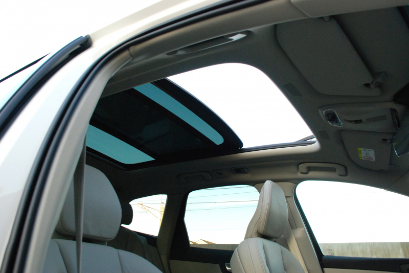 ボルボ XC60 中古車