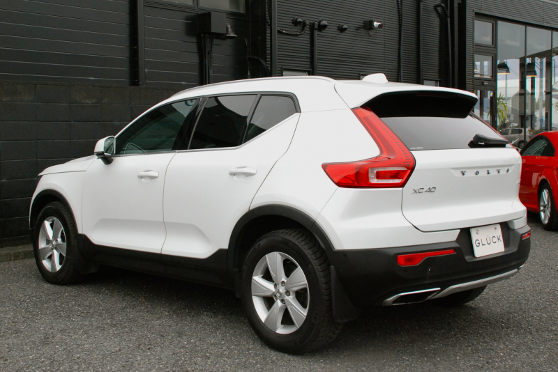 ボルボ XC40 中古車