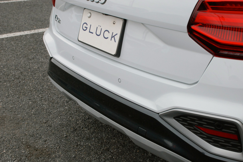 アウディ Q2 中古車