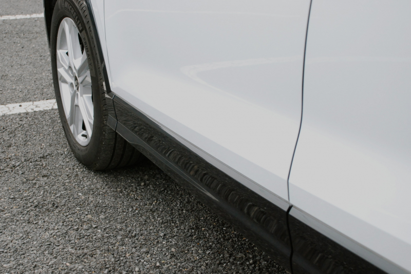 アウディ Q2 中古車