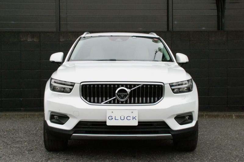 ボルボ XC40 中古車