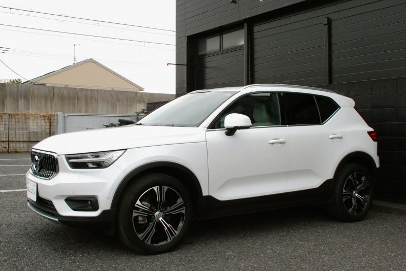 ボルボ XC40 中古車