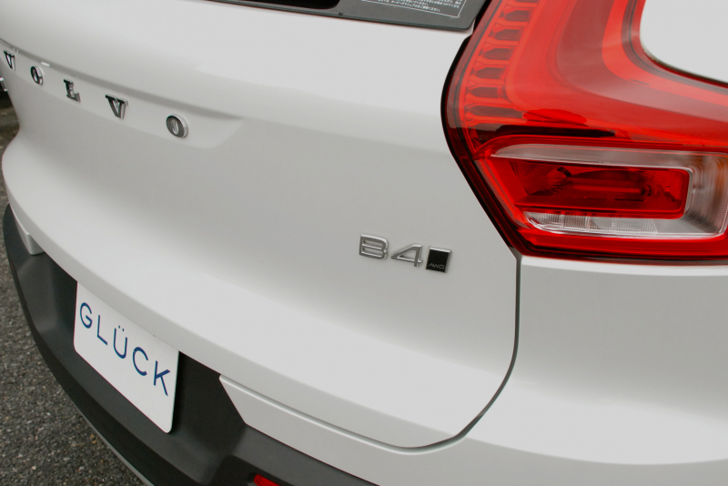 ボルボ XC40 中古車