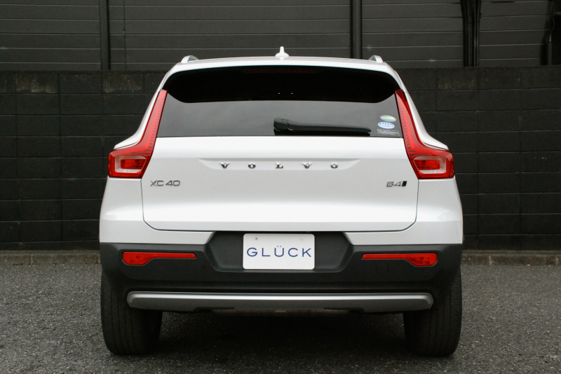 ボルボ XC40 中古車