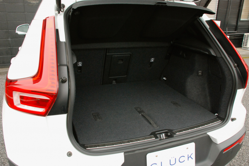 ボルボ XC40 中古車