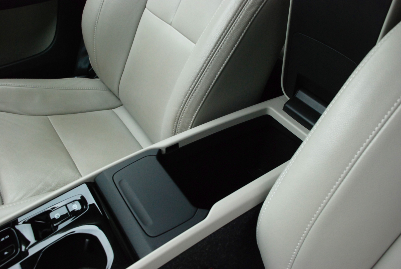 ボルボ XC40 中古車